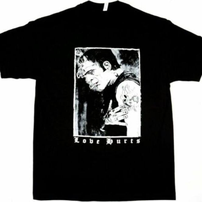 Frankenstein - Love Hurts T-shirt